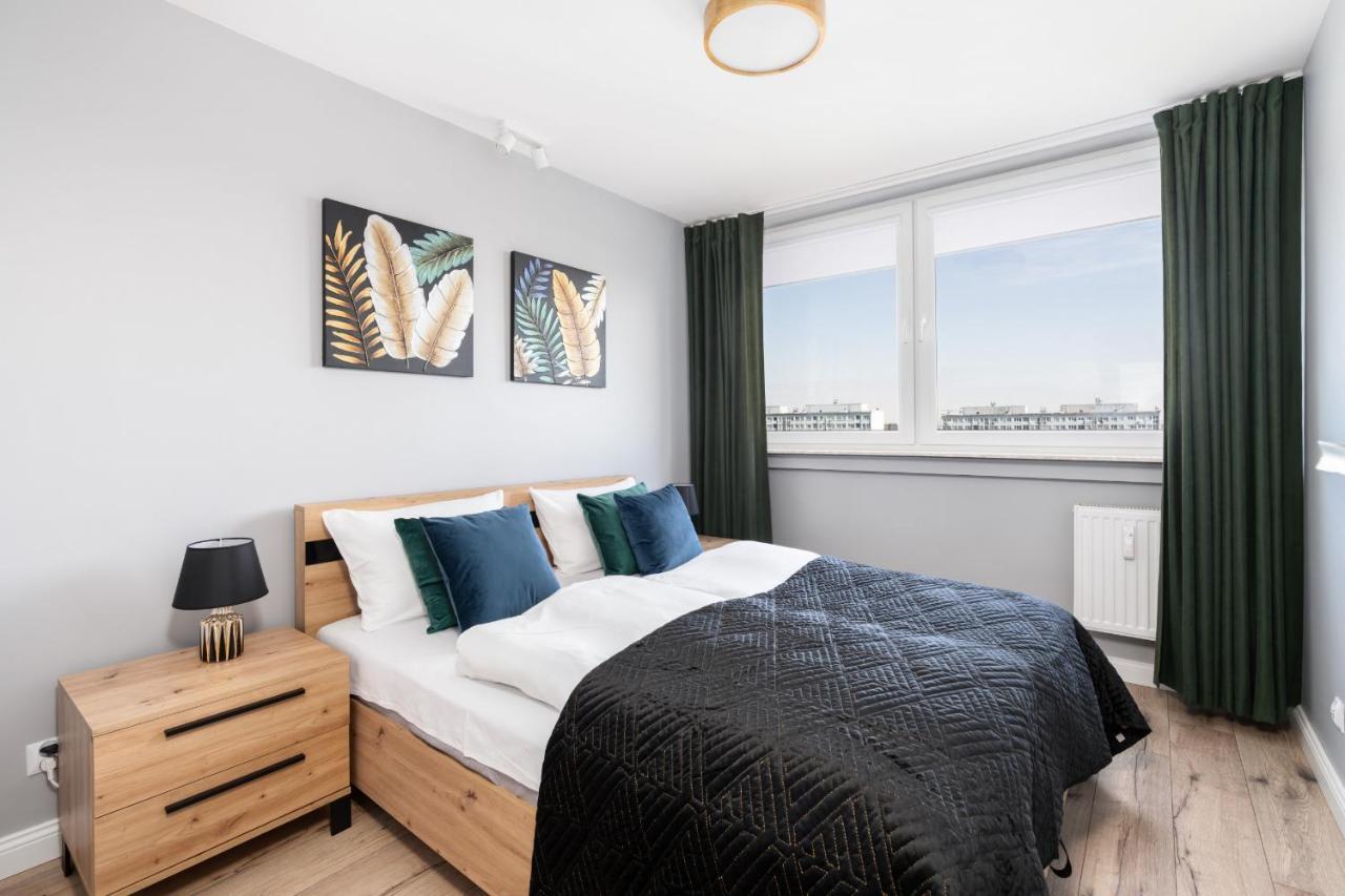 Stylish Apartment Near Wroclavia For 4 Guests By Noclegi Renters Wrocław Eksteriør billede