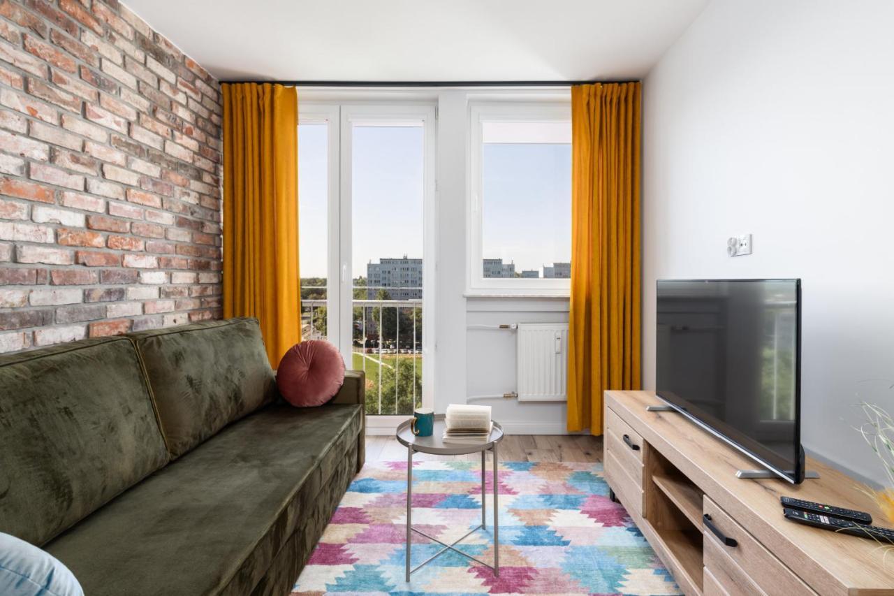 Stylish Apartment Near Wroclavia For 4 Guests By Noclegi Renters Wrocław Eksteriør billede
