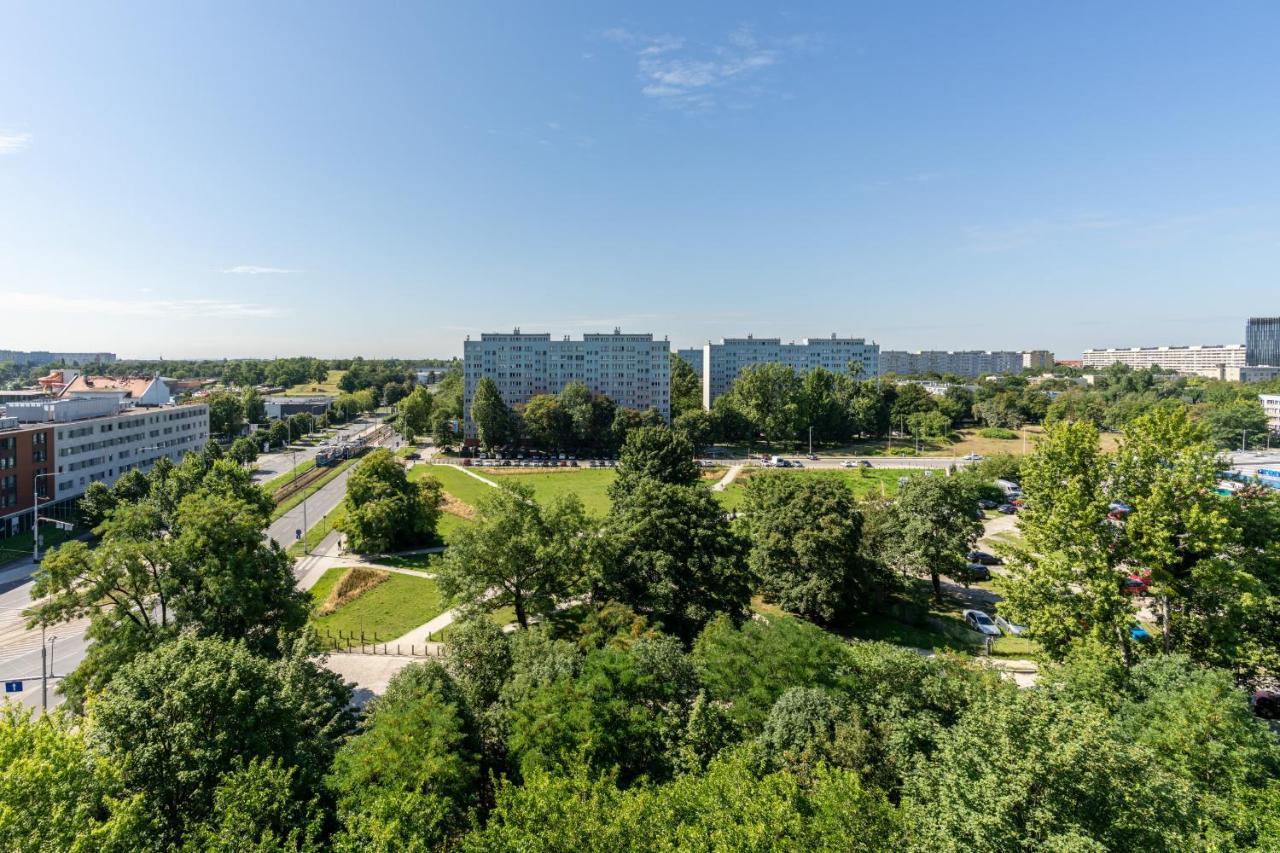 Stylish Apartment Near Wroclavia For 4 Guests By Noclegi Renters Wrocław Eksteriør billede